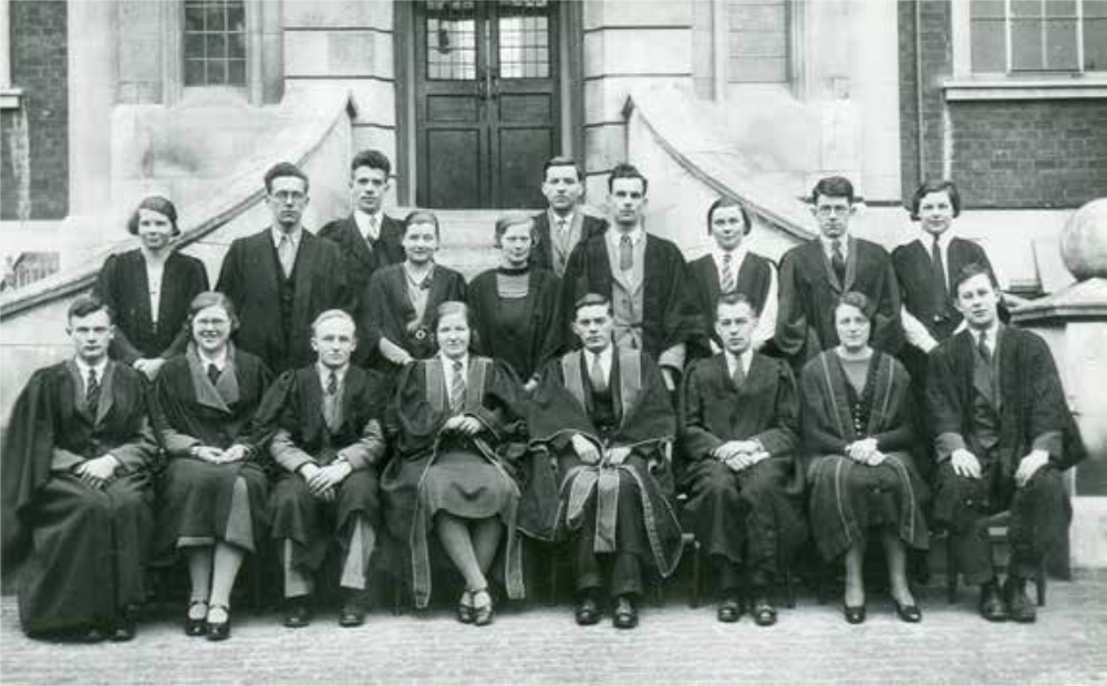 Scholars and tutors in 1933 when the building was used by Exeter University