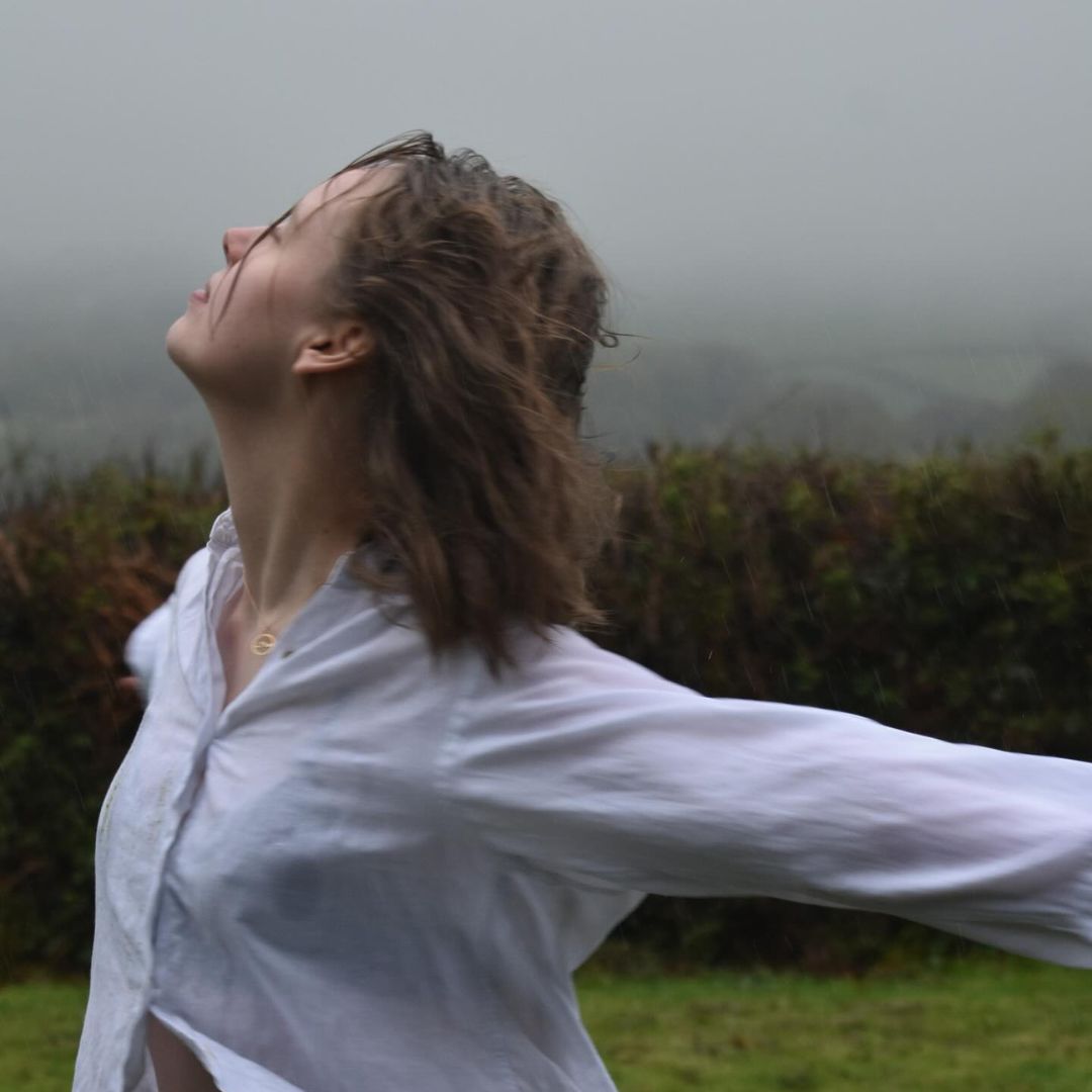 May Scratch (1) Millie Parker – Oh How I Love Being a Woman (May 2025) a solo dance work in progress, drawing on the artists personal stories and emotions through life until now.