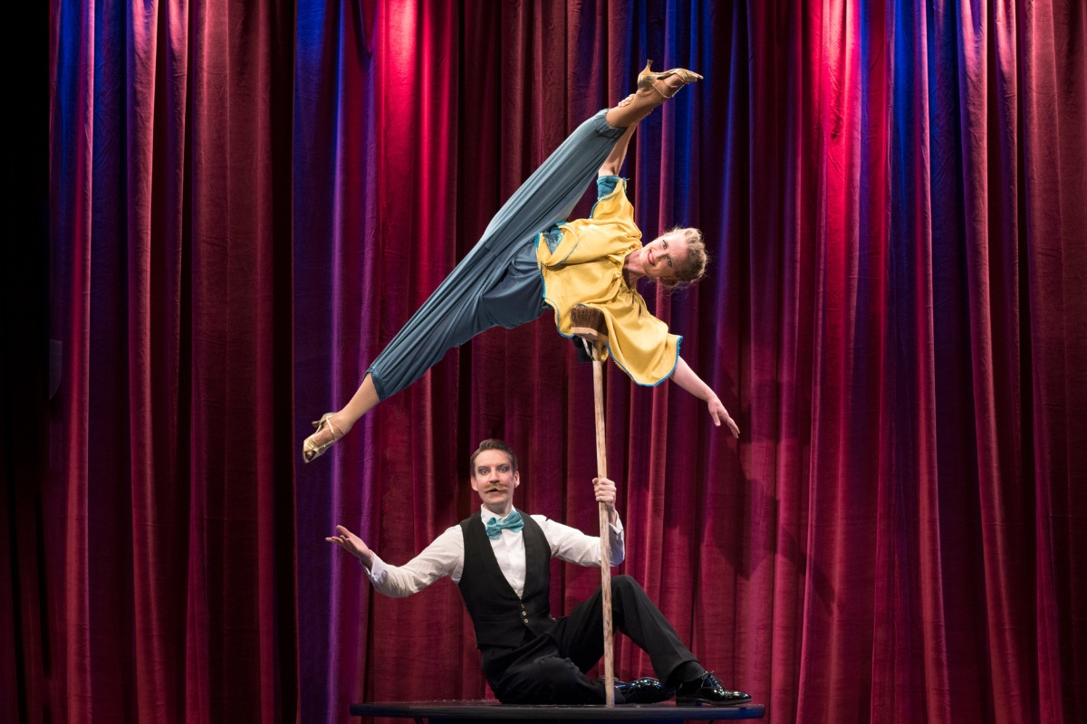 Rabbits Out of the Hat (Chris Nash)